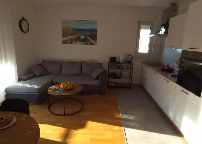 Lucy Appartement *